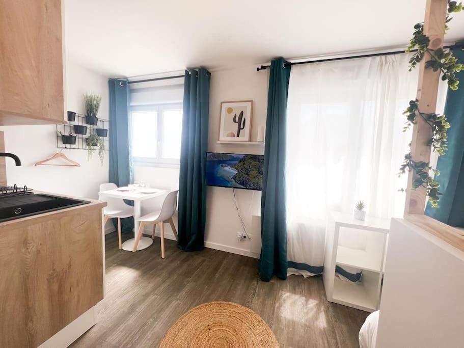 Suite Le Studio Litchi Baigne De Lumieres & Proche Des Plages Σαιν-Ναζαίρ Εξωτερικό φωτογραφία