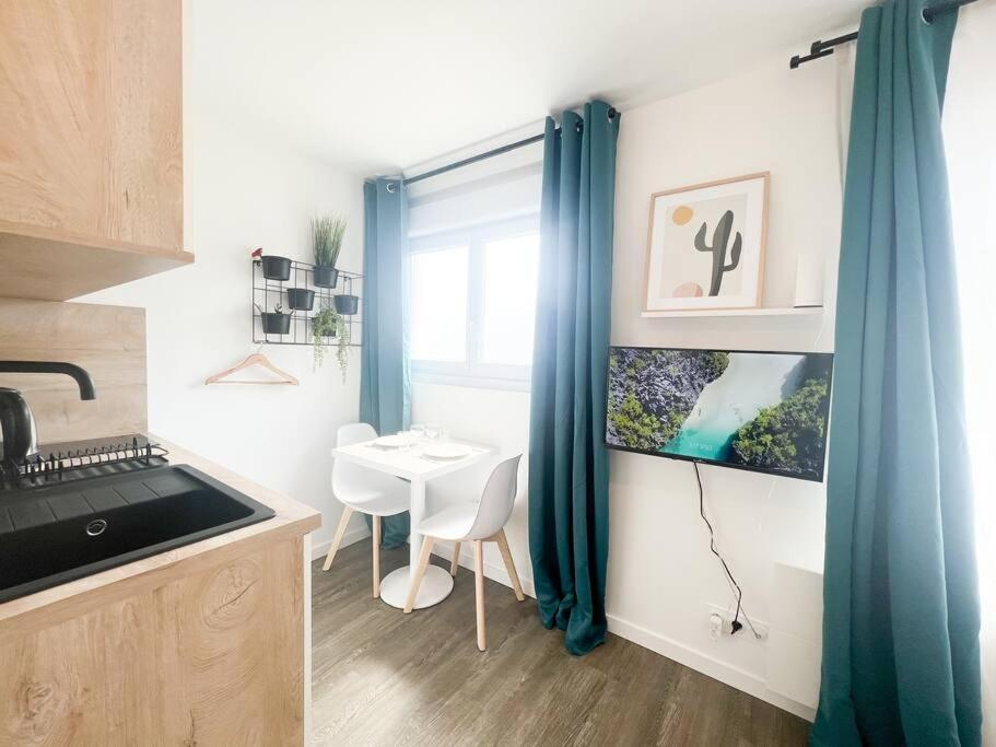 Suite Le Studio Litchi Baigne De Lumieres & Proche Des Plages Σαιν-Ναζαίρ Εξωτερικό φωτογραφία